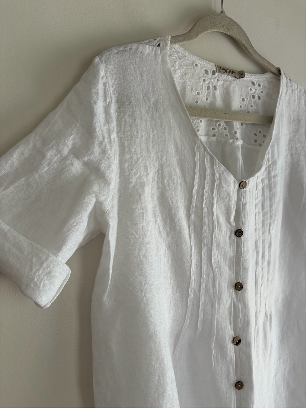 Lungo L'Arno 100% Linen White Pintuck Roll Sleeve Button Down Shirt Size L - Picture 2 of 8